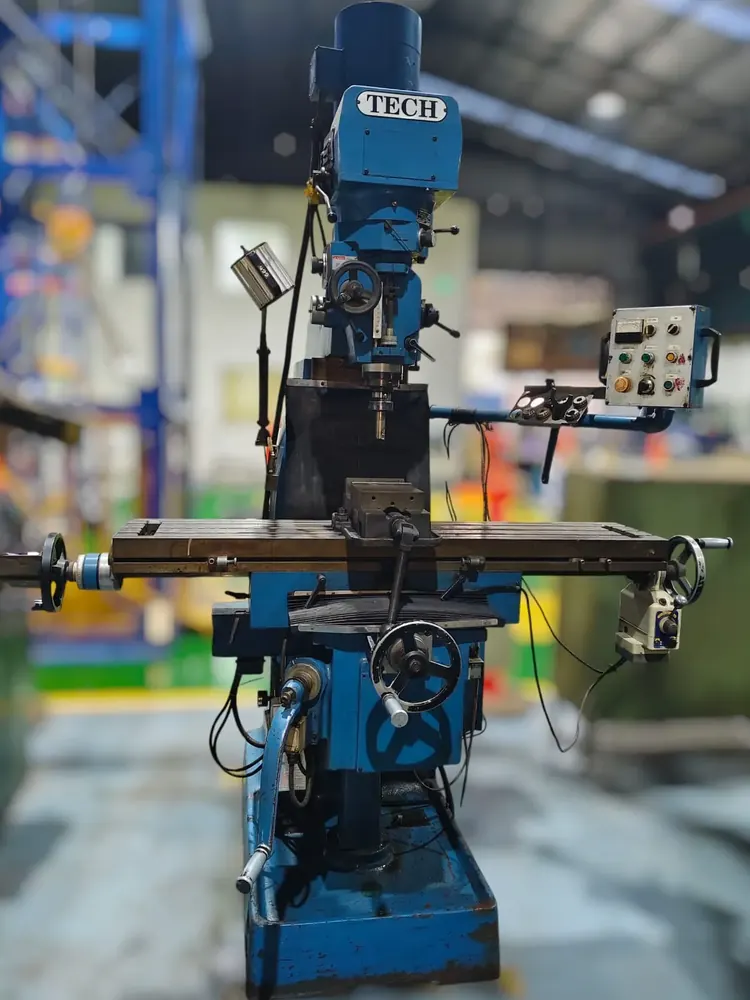 TECH milling machine